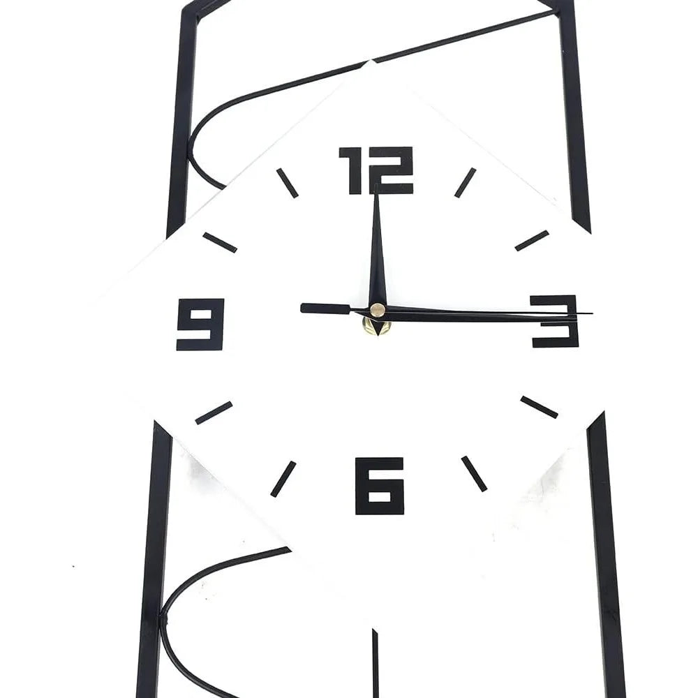 Silent Quartz Swing Wall Clock With Metal Frame And Pendulum
