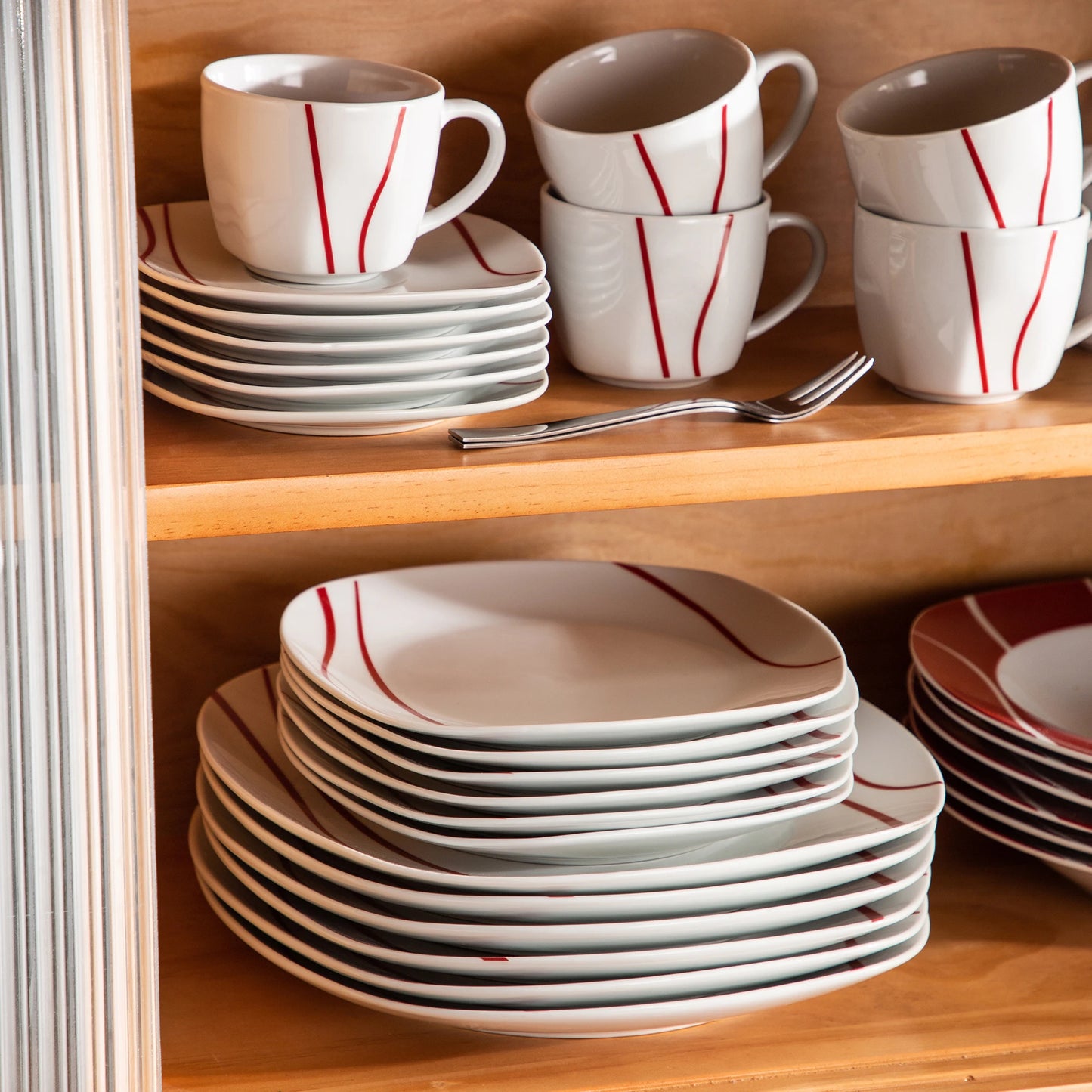 Malacasa Felisa 30 Piece Porcelain Dinnerware Collection